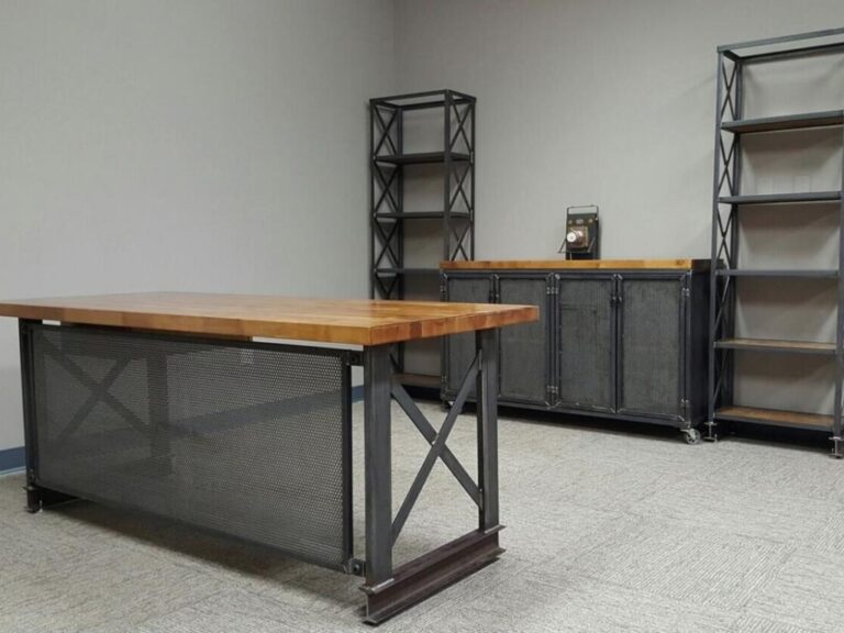 Dekoratīvie metāla izstrādājumi - METĀLA BĀZE SIA